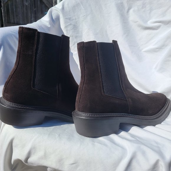 Zara Men\'s Brown Suede Chelsea Boots main image 6
